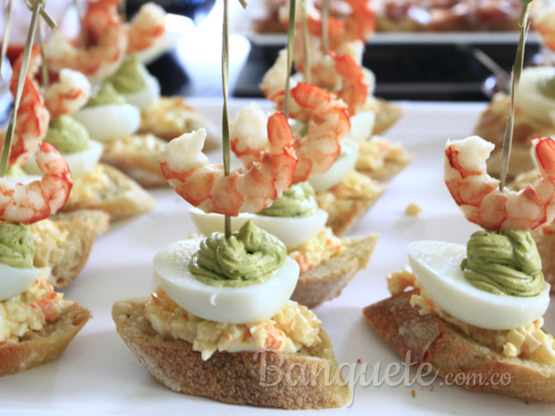 Pasabocas y canapes premium